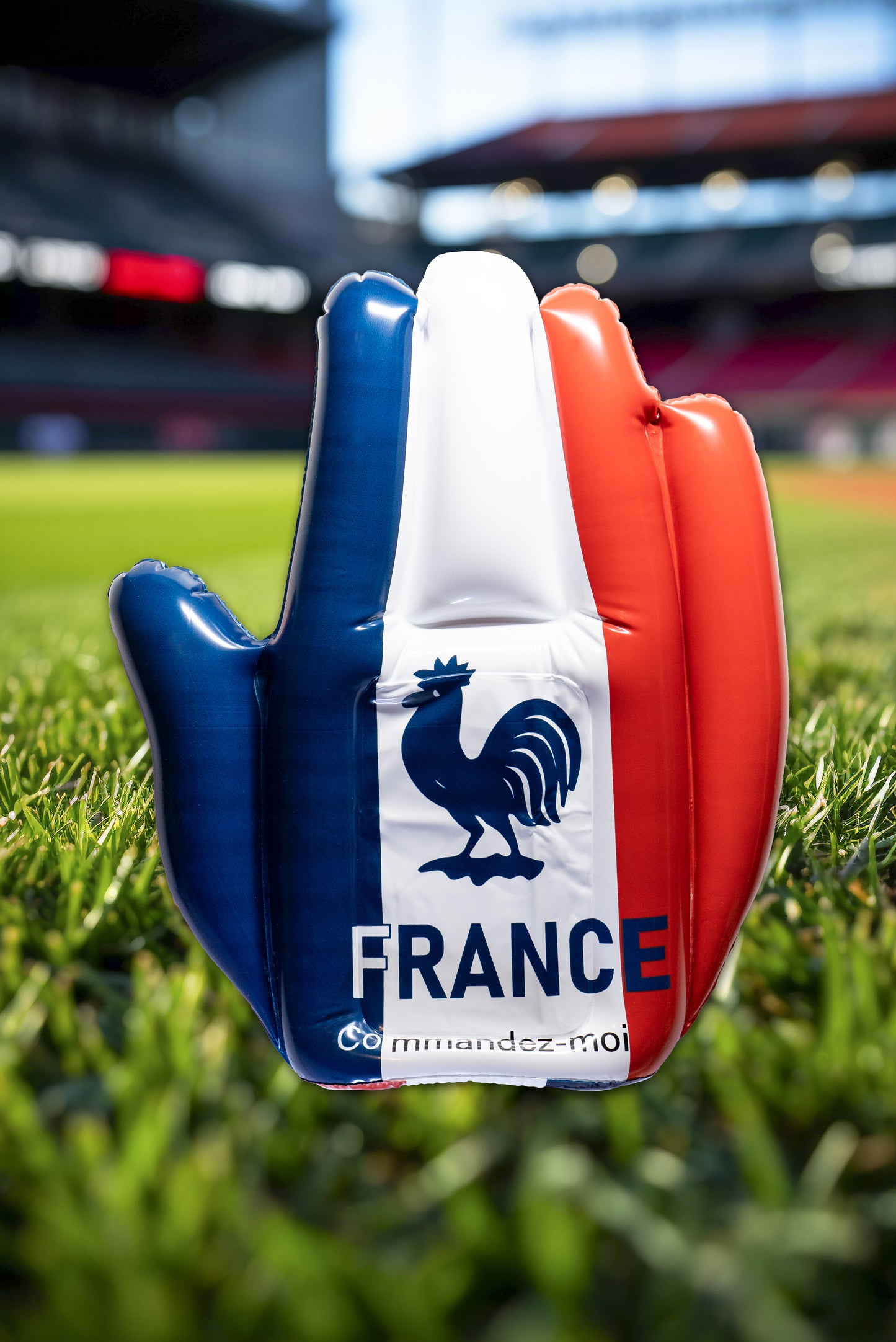 main gonflable bleu blanc rouge